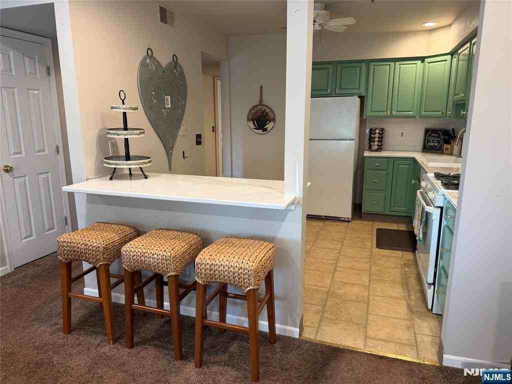 130 Orchard Park - Photo 6 of 24