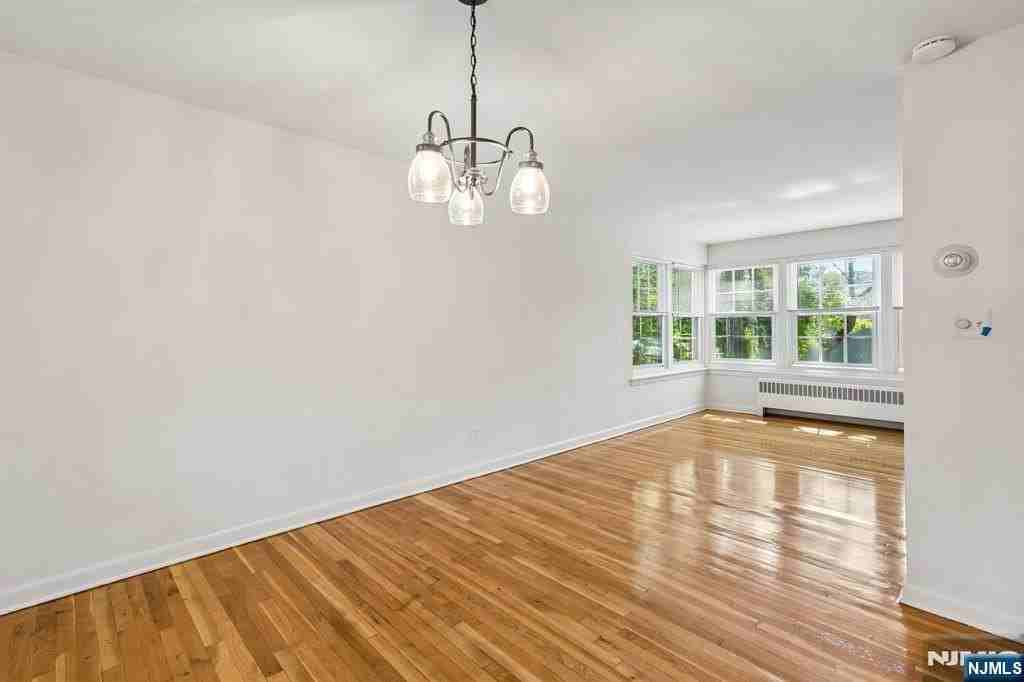 12 S Mountain Ave #19 - Photo 3 of 26