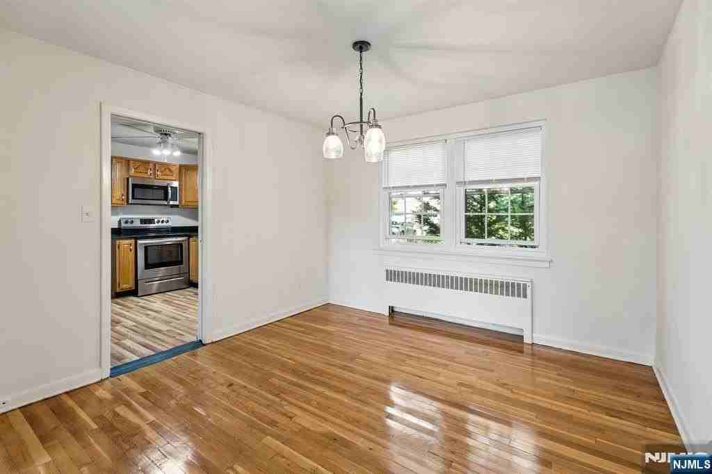 12 S Mountain Ave #19 - Photo 4 of 26