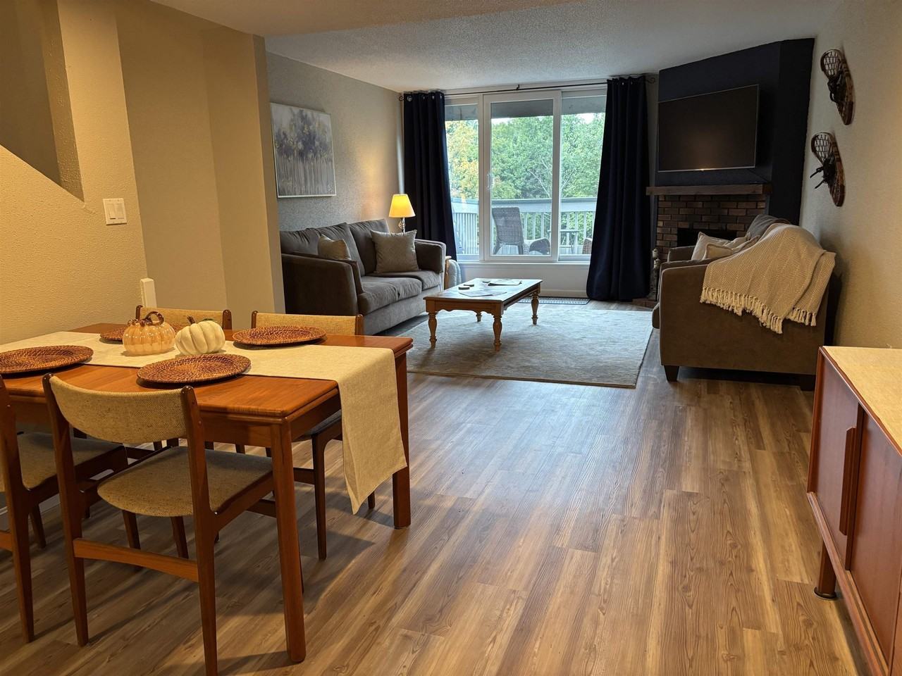 8 Emerson Way #E4 - Photo 4 of 19