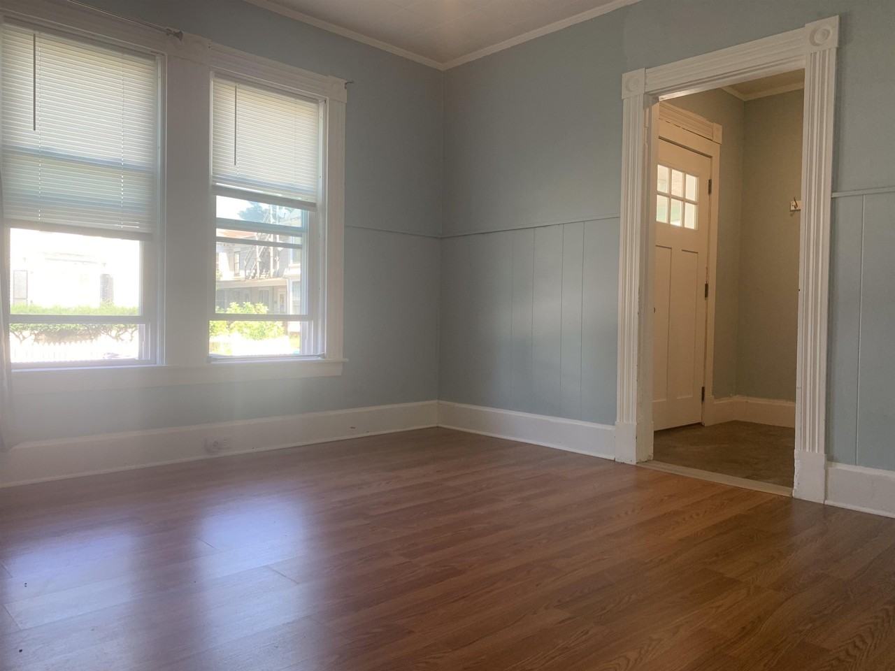 5 Pleasant St - Photo 5 of 31