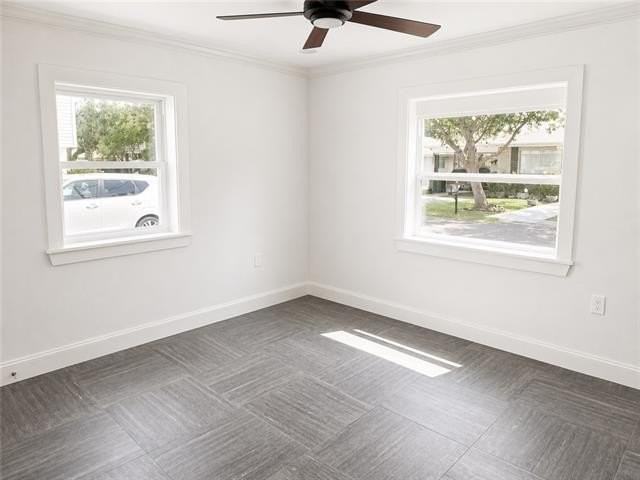 402 Aris Ave - Photo 5 of 10