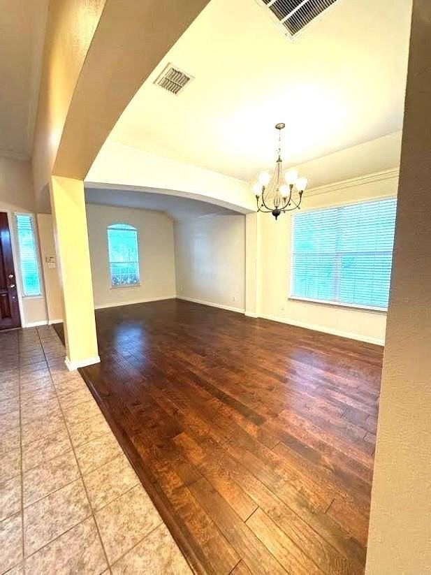 4501 Brenda Dr - Photo 5 of 35
