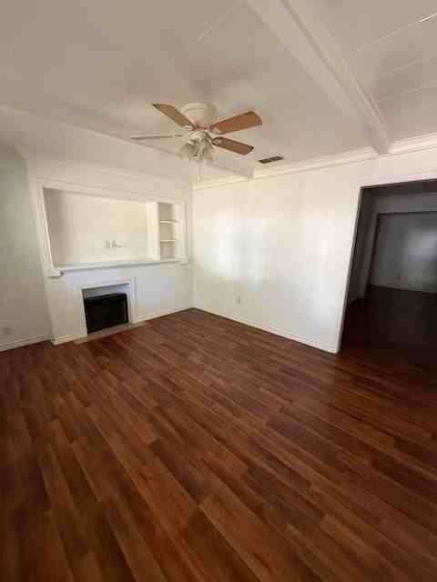 1841 Oak St - Photo 4 of 20