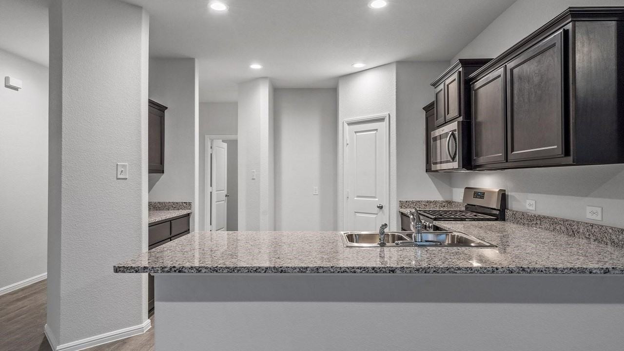 5500 Gold Pond Dr - Photo 3 of 38