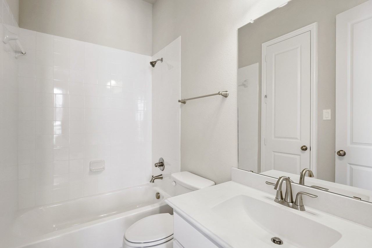 8336 Richmond - Photo 7 of 36