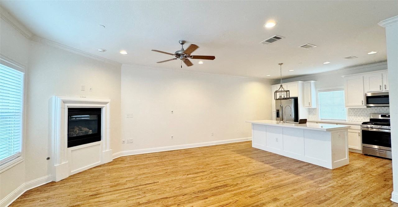4133 Hyer St #2 - Photo 2 of 20