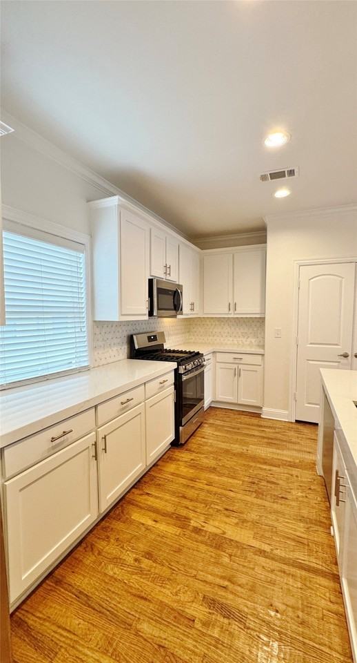 4133 Hyer St #2 - Photo 4 of 20