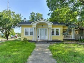 1025 Nw 34th St - Photo 1 of 1