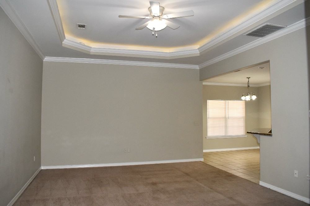 110 Brookmeade Dr #289 - Photo 2 of 34
