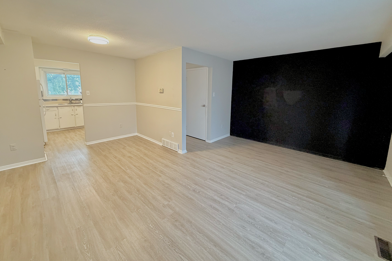 40 Tiffany Drive #60 - Photo 5 of 24