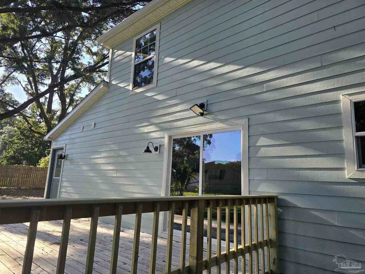 1511 Magaha Ln - Photo 4 of 30