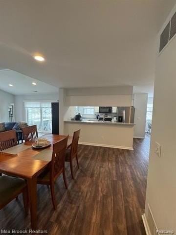 6624 Firestone Ct - Photo 4 of 11