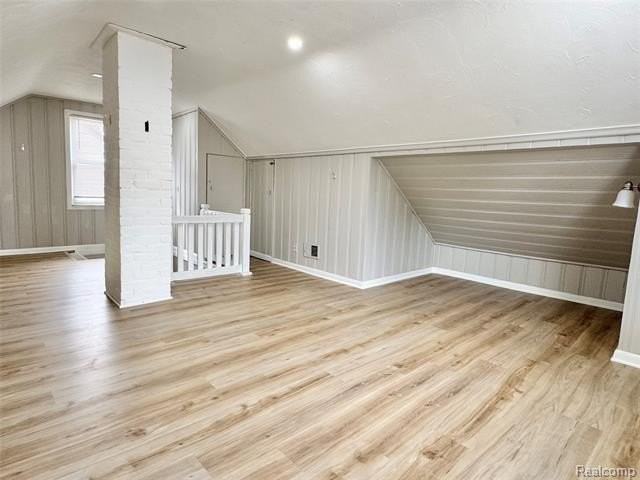 24730 Oxford St - Photo 7 of 16