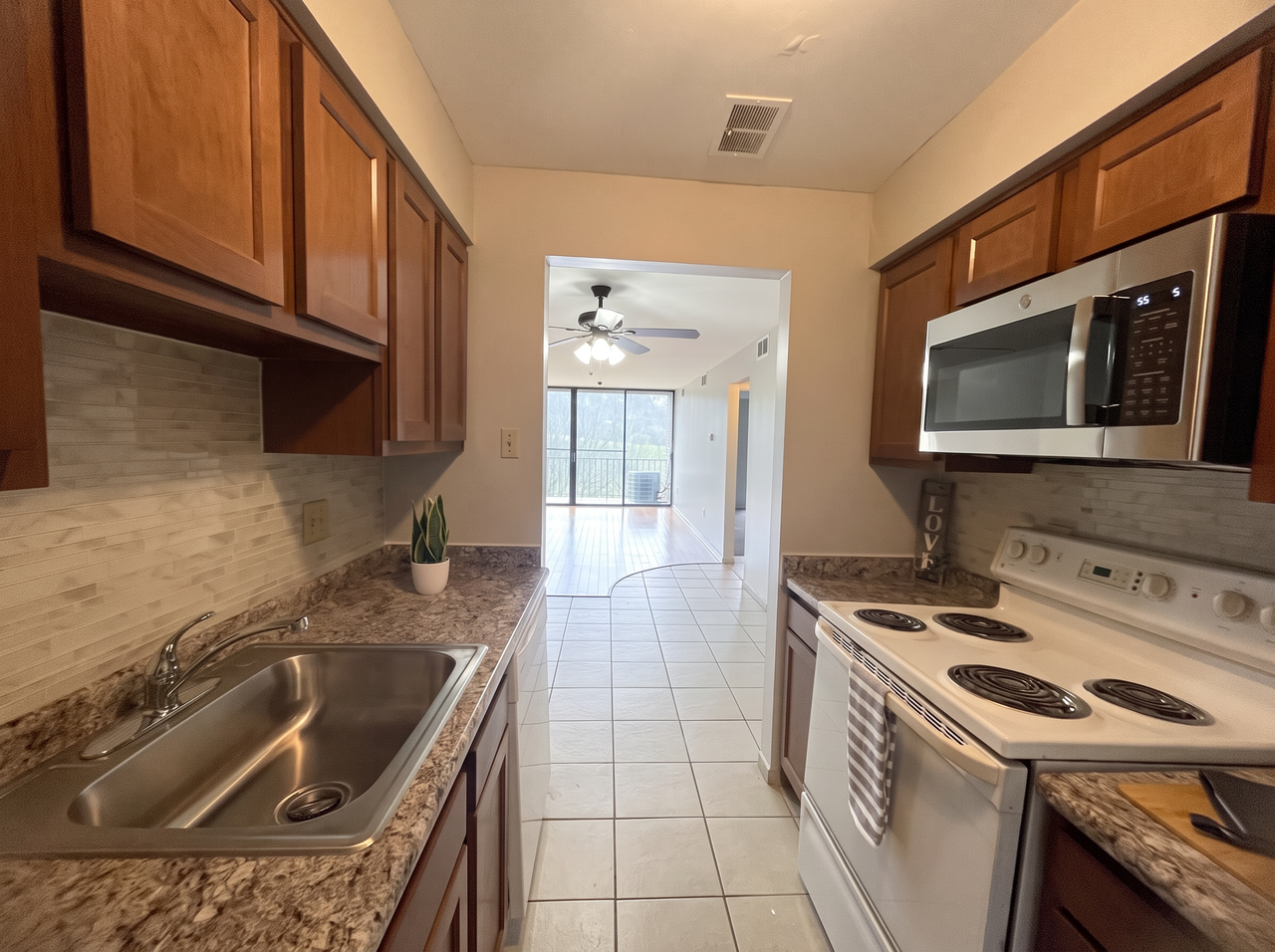 5050 DOYLE ROAD301 #301 - Photo 4 of 7