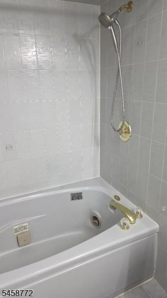 41 Wilson Ave ##4k - Photo 6 of 21