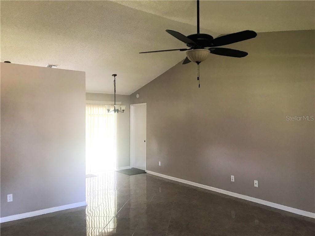 1001 Johnson Loop - Photo 2 of 26