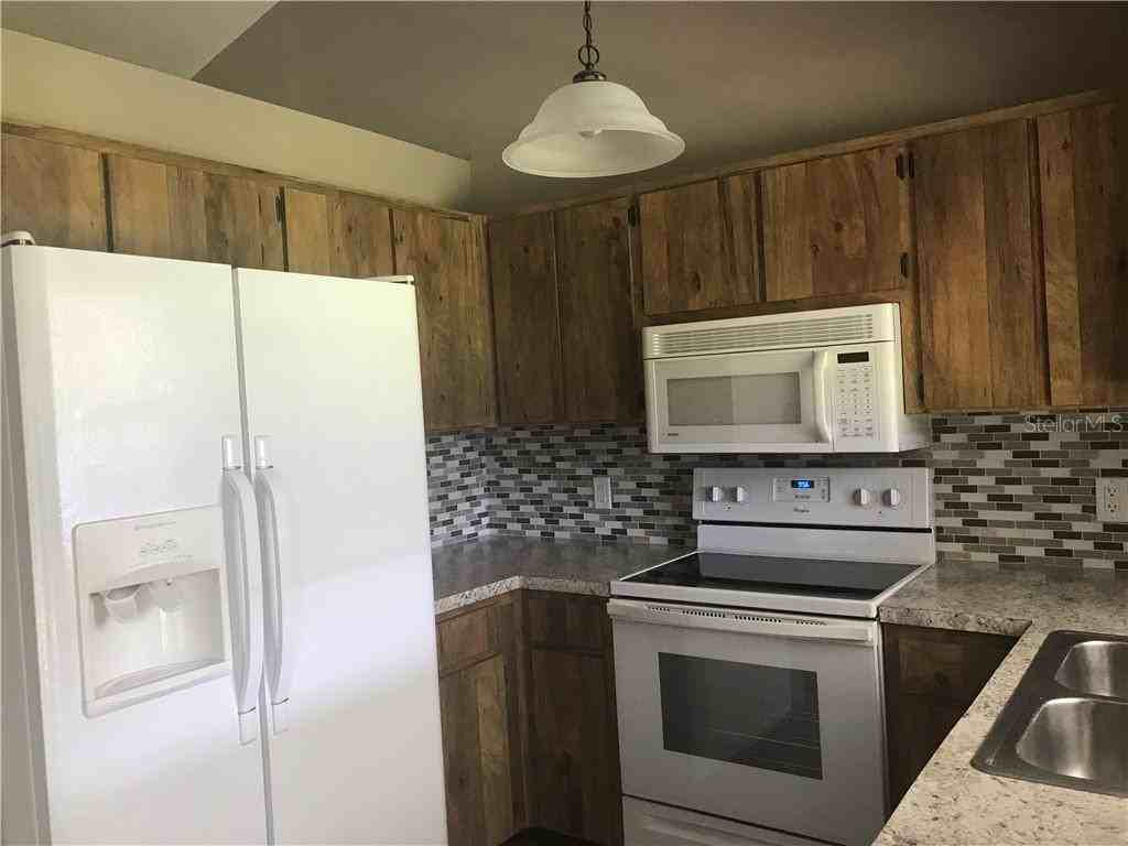 1001 Johnson Loop - Photo 6 of 26