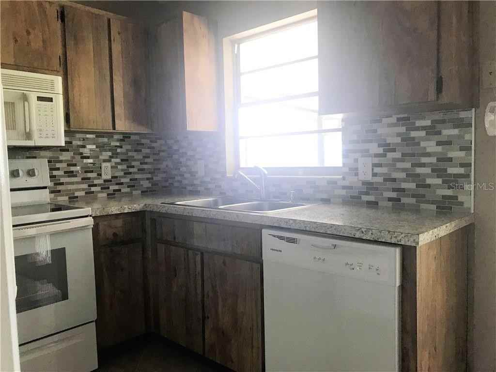 1001 Johnson Loop - Photo 7 of 26