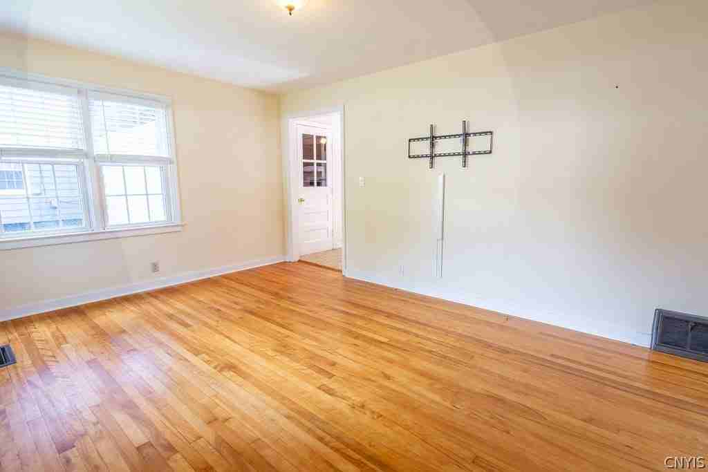 419 Fergerson Ave - Photo 6 of 27