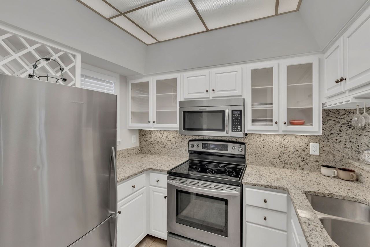 107 W End Pl - Photo 5 of 25