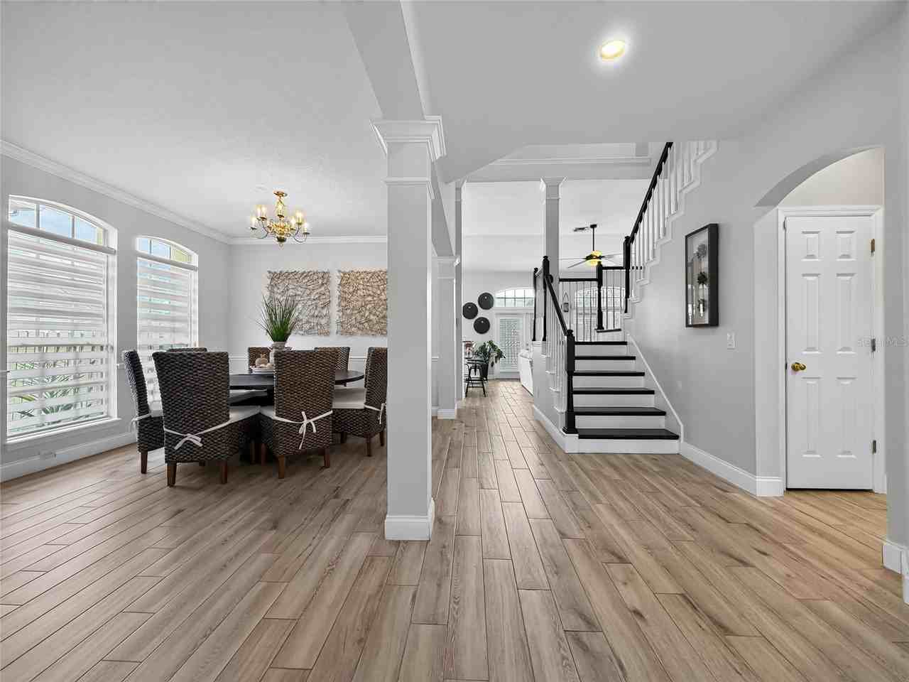 8040 Solitaire Ct - Photo 6 of 50