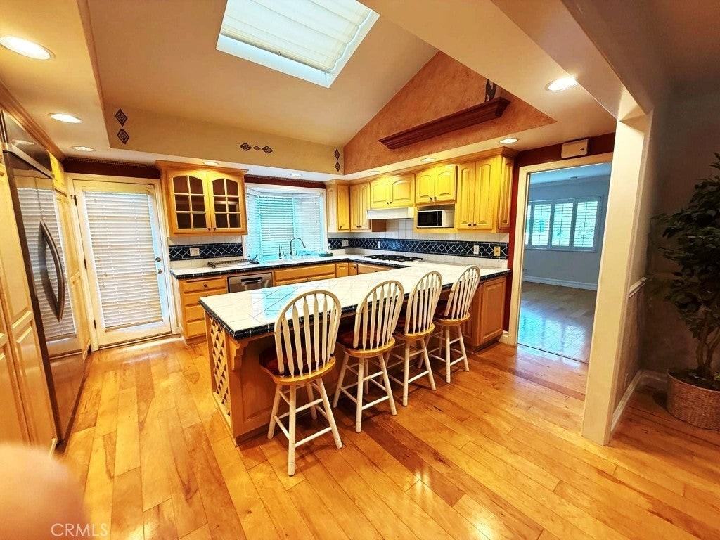 308 Somerset Dr - Photo 2 of 29