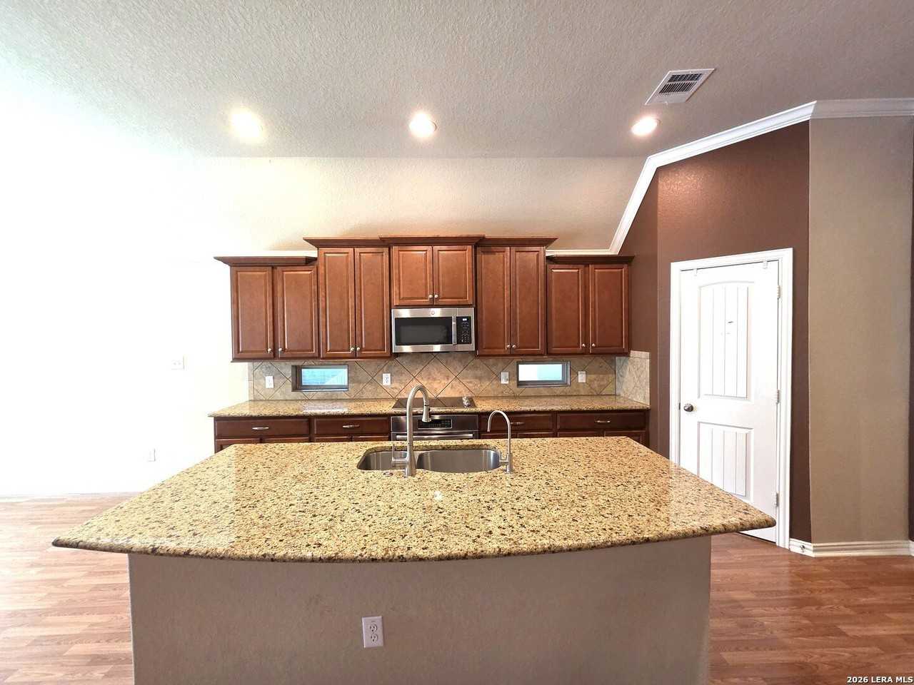 261 Norwood Ct - Photo 2 of 50
