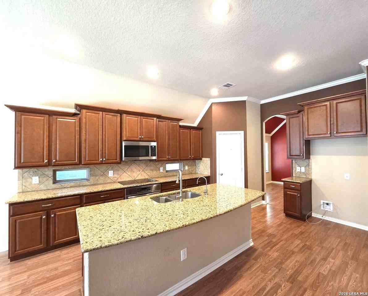 261 Norwood Ct - Photo 3 of 50