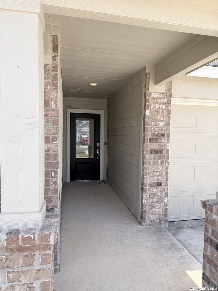 750 Haas Way - Photo 2 of 24