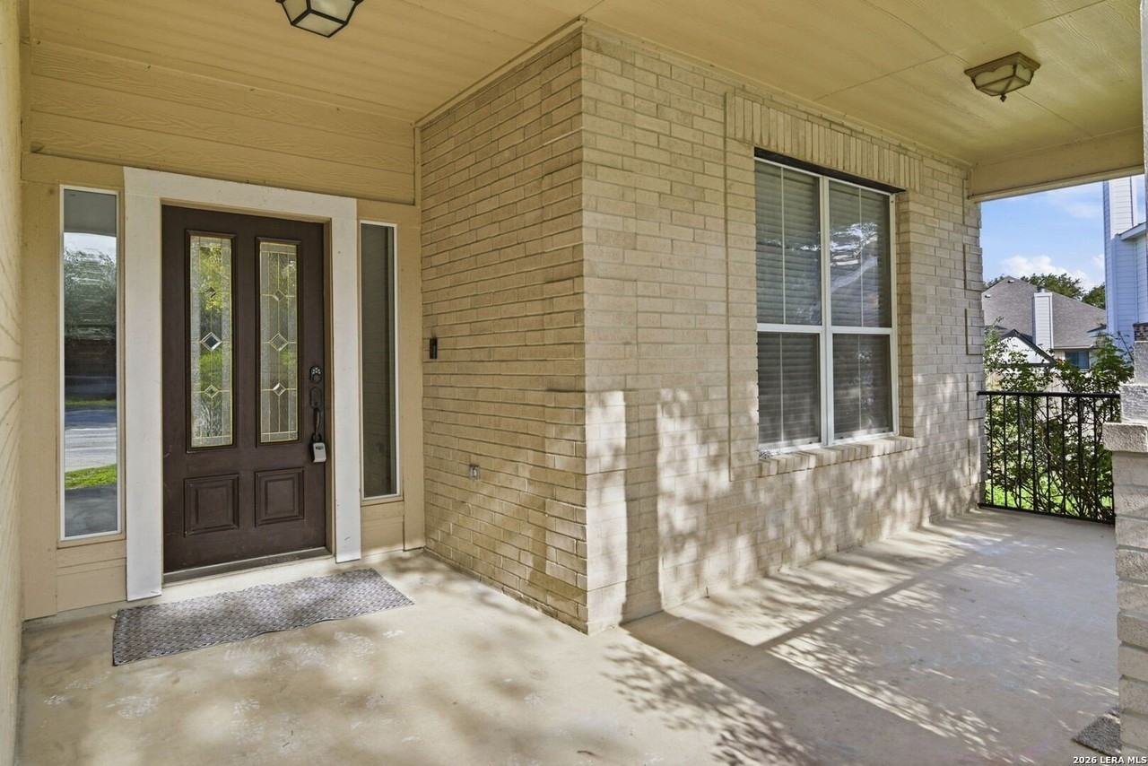 113 Earhart Ln - Photo 4 of 40