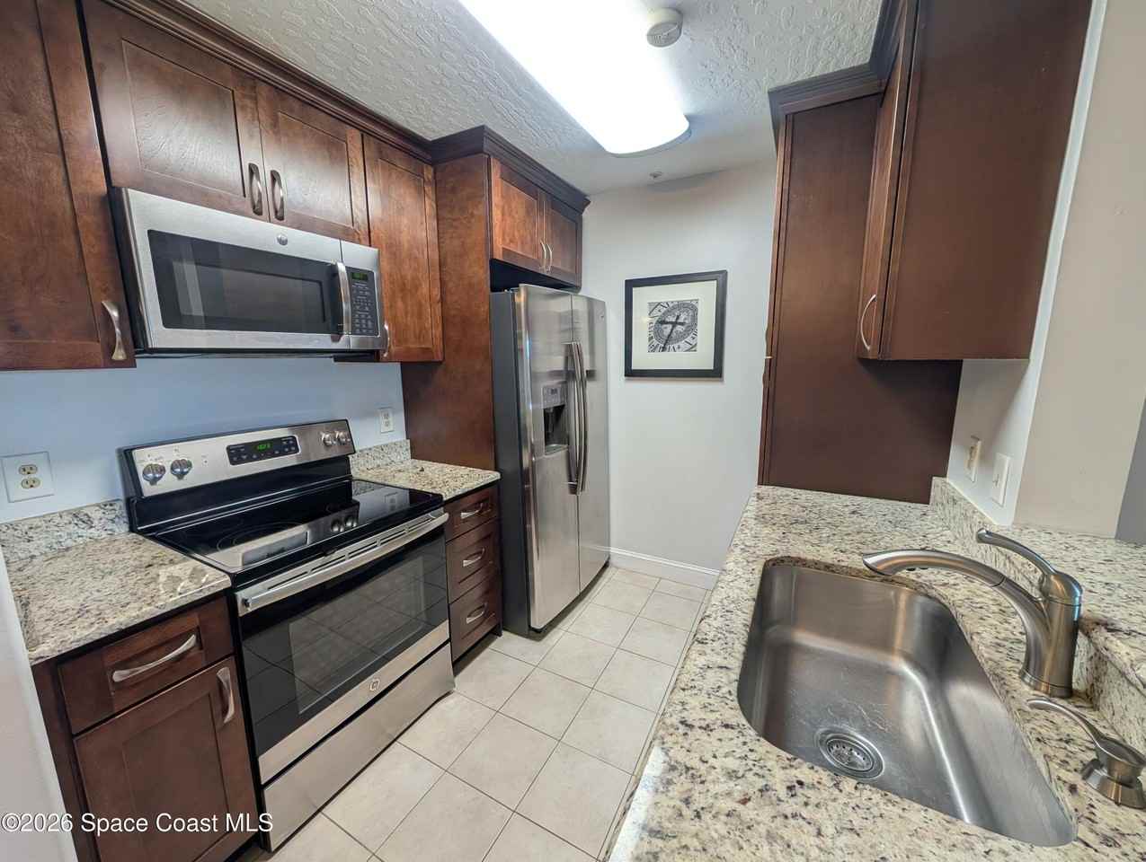 7667 N Wickham Rd #420 - Photo 7 of 21