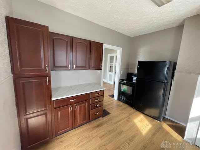 1327 Carlisle Ave - Photo 2 of 18
