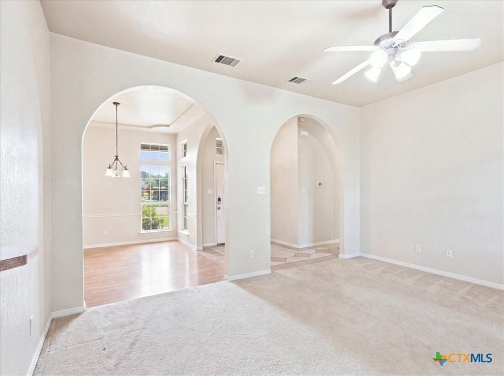 1200 Lancelot Dr - Photo 5 of 20