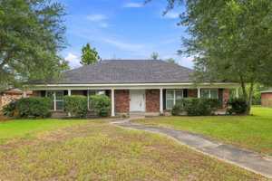featured image of 2521 13th St