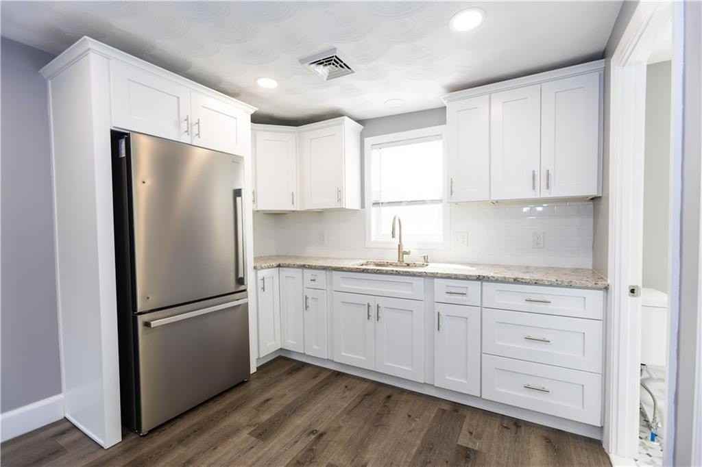 141 Stanton Ave #2 - Photo 3 of 21