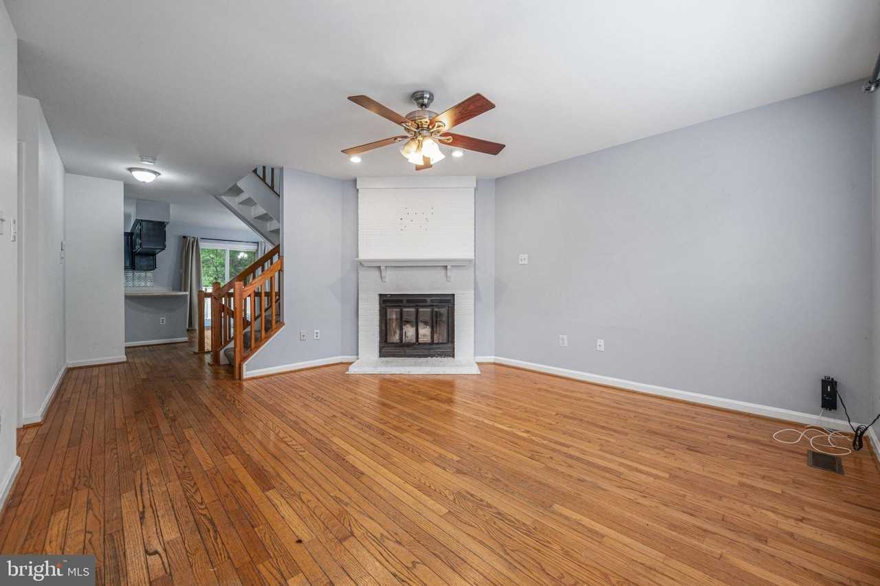 616 Lions Gate Ln - Photo 2 of 34