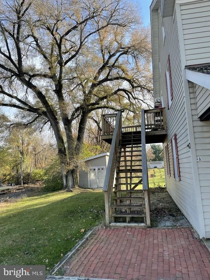14707 Old Hanover Rd - Photo 2 of 16