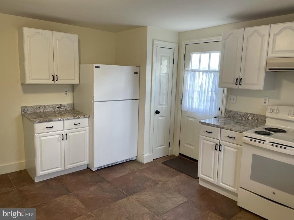 14707 Old Hanover Rd - Photo 6 of 16