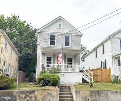 featured image of 213 W B St