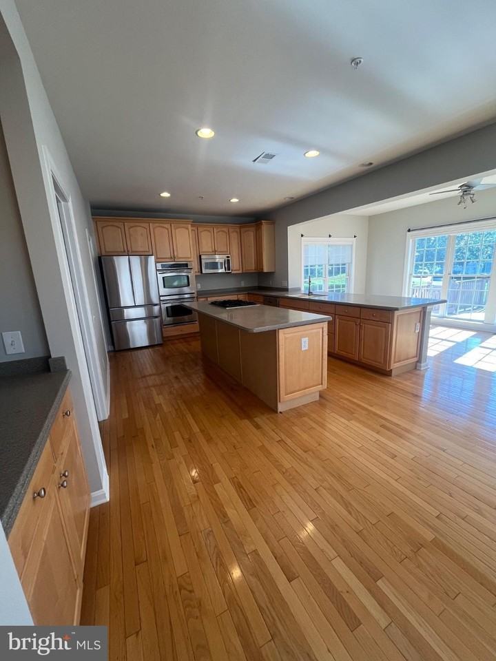 2825 Mountain Laurel Dr - Photo 5 of 13