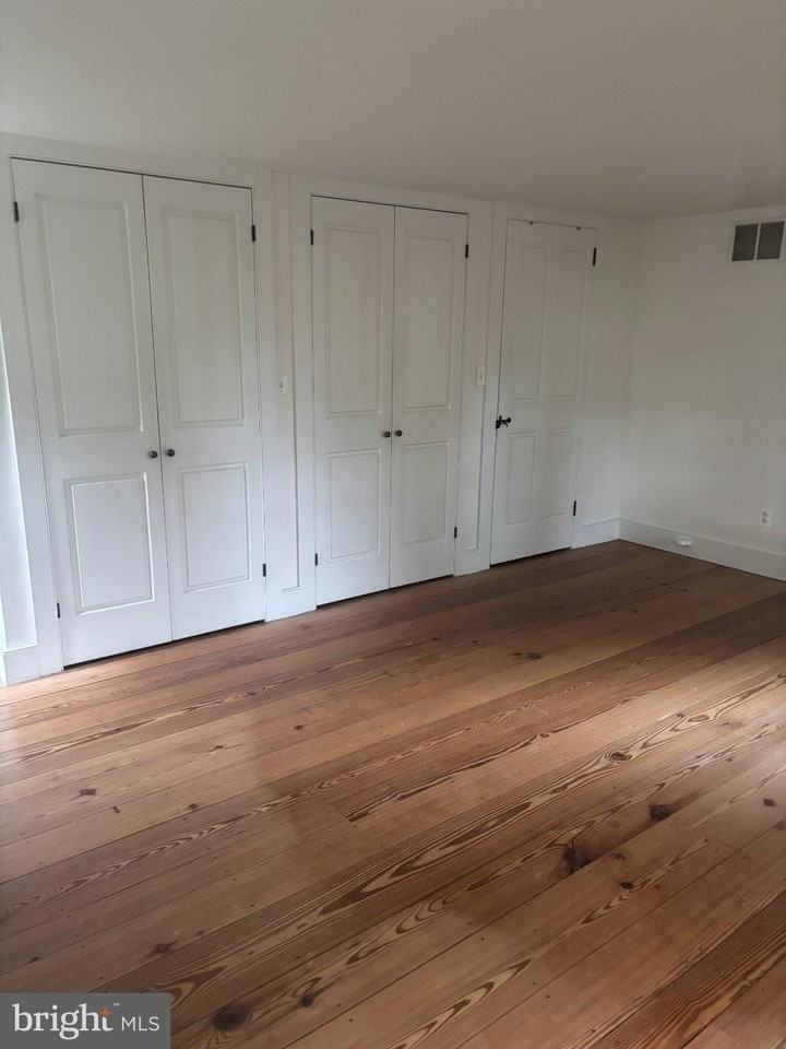 828 Guthrie Rd - Photo 2 of 8