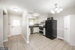 328 Carlyn Ct - Photo 1 of 1