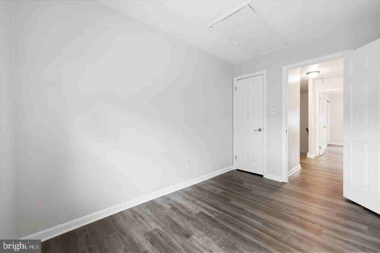 34 Kelmar Ave - Photo 6 of 14