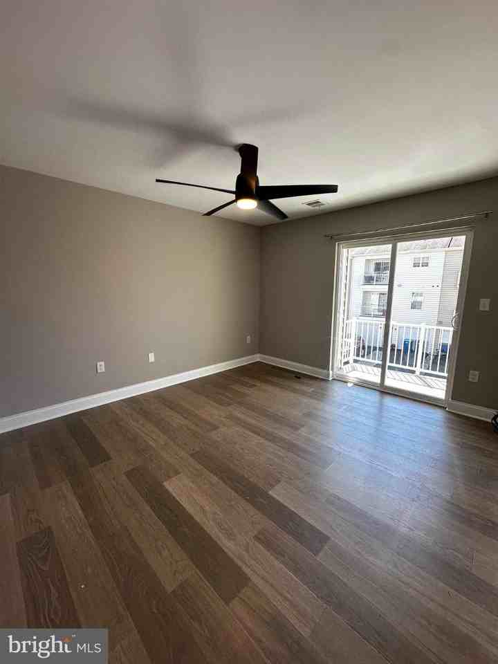 3053 Davenport Way #97L - Photo 7 of 13