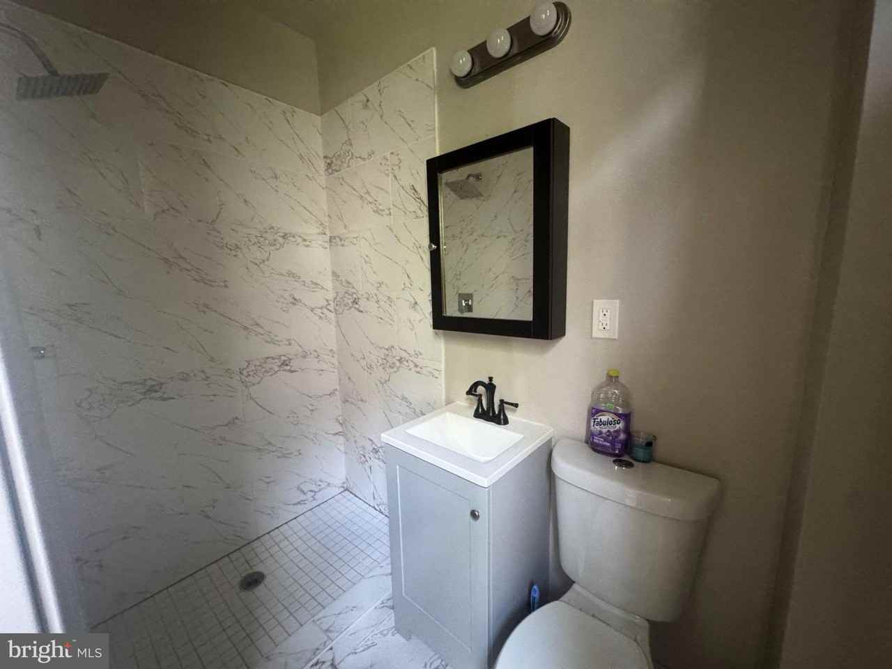 3752 N 15th St #1 - Photo 3 of 5