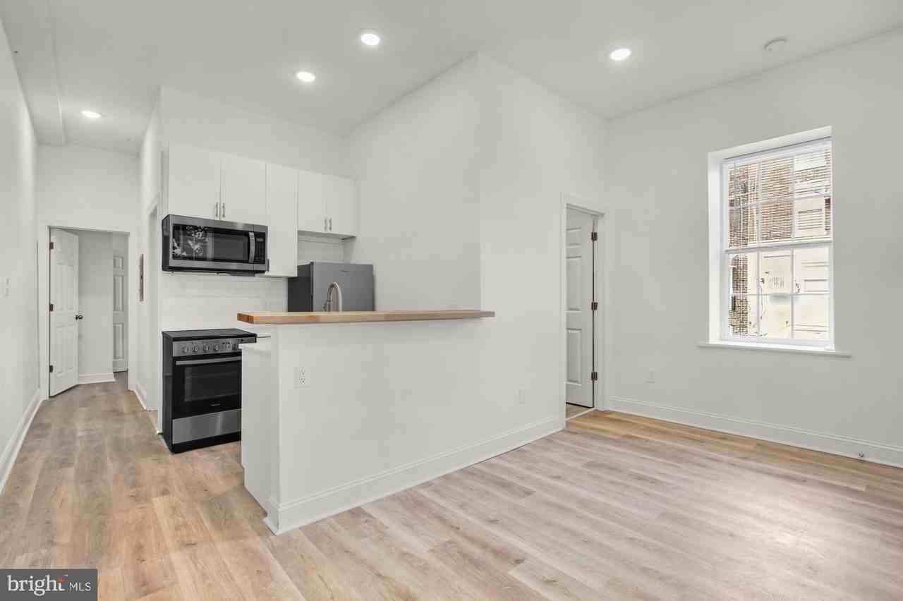 2046 E Huntingdon St #1F - Photo 6 of 20