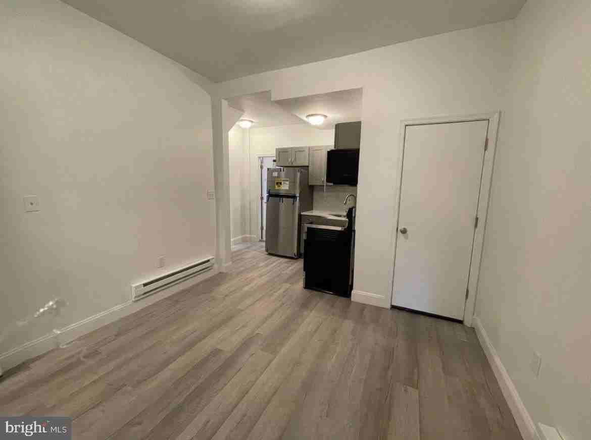 2731 N Darien St #1 - Photo 2 of 9