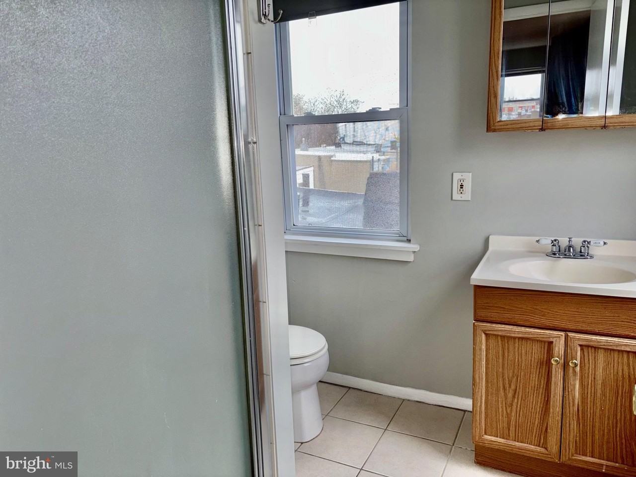 2635 E Lehigh Ave #3 - Photo 6 of 7