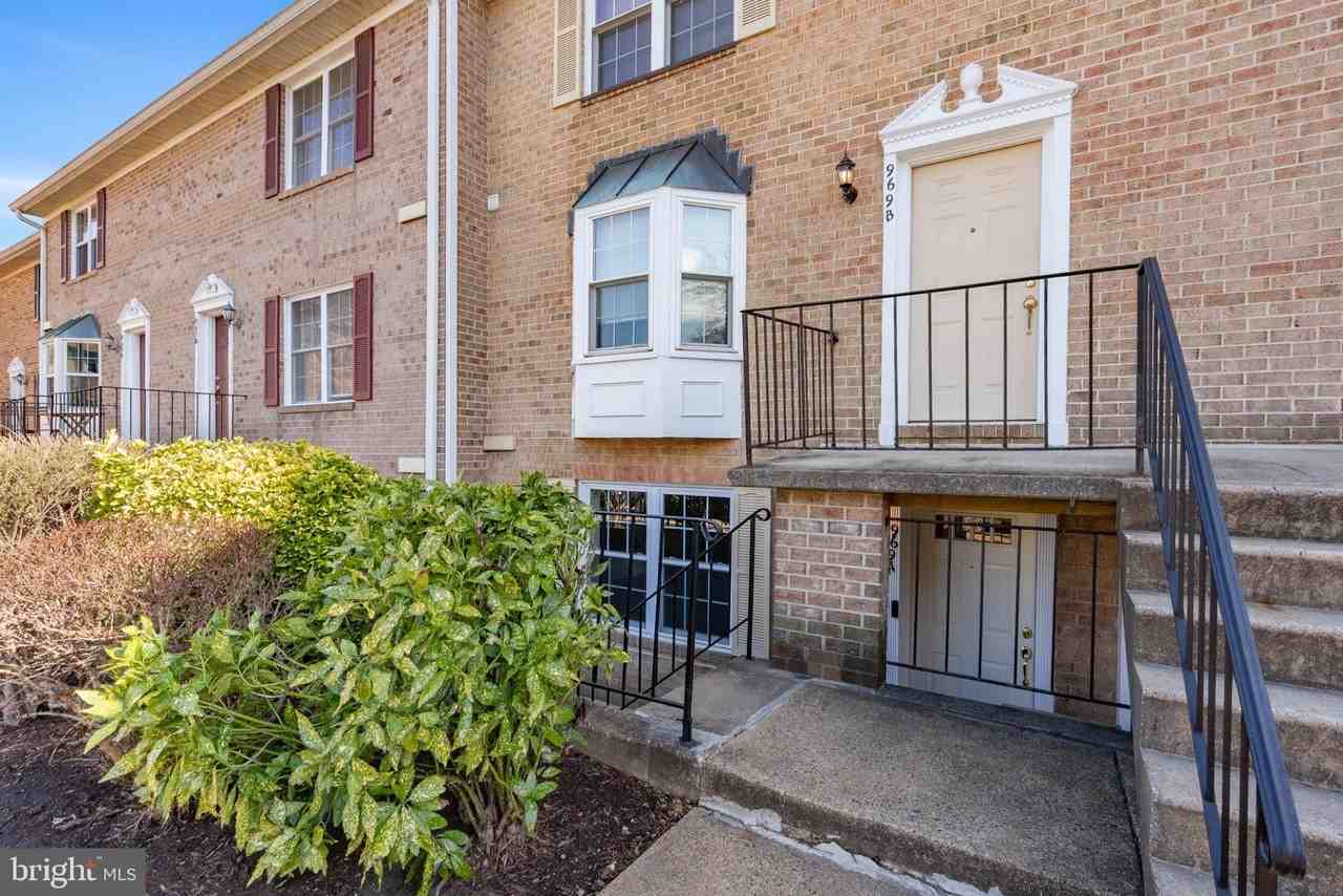 969 S Rolfe St #1 - Photo 2 of 47